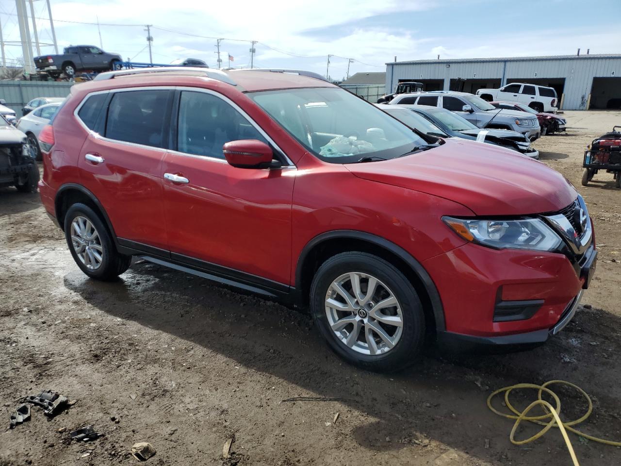 2017 NISSAN ROGUE S - Image 4