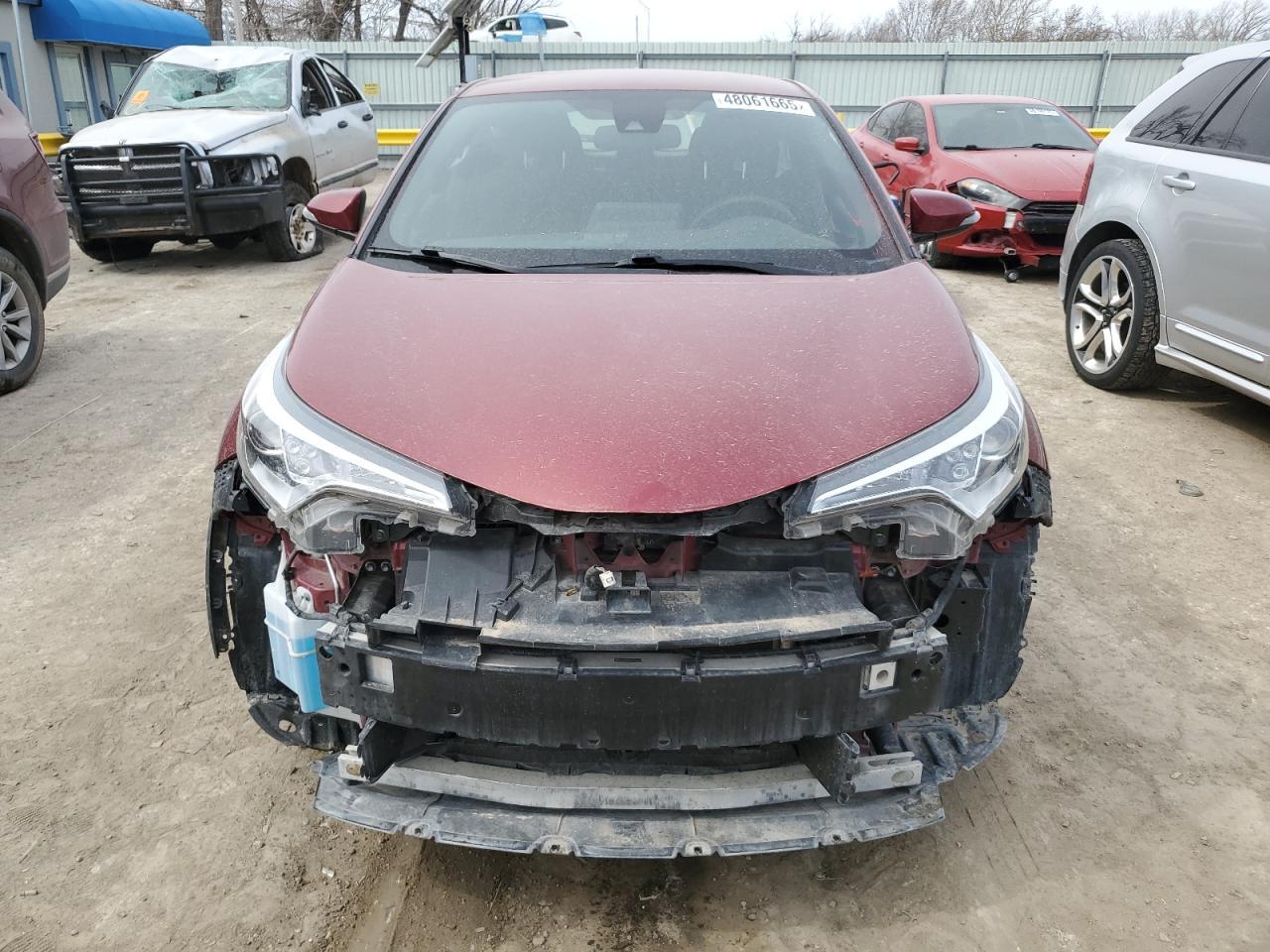 2019 TOYOTA C-HR XLE - Фото 5