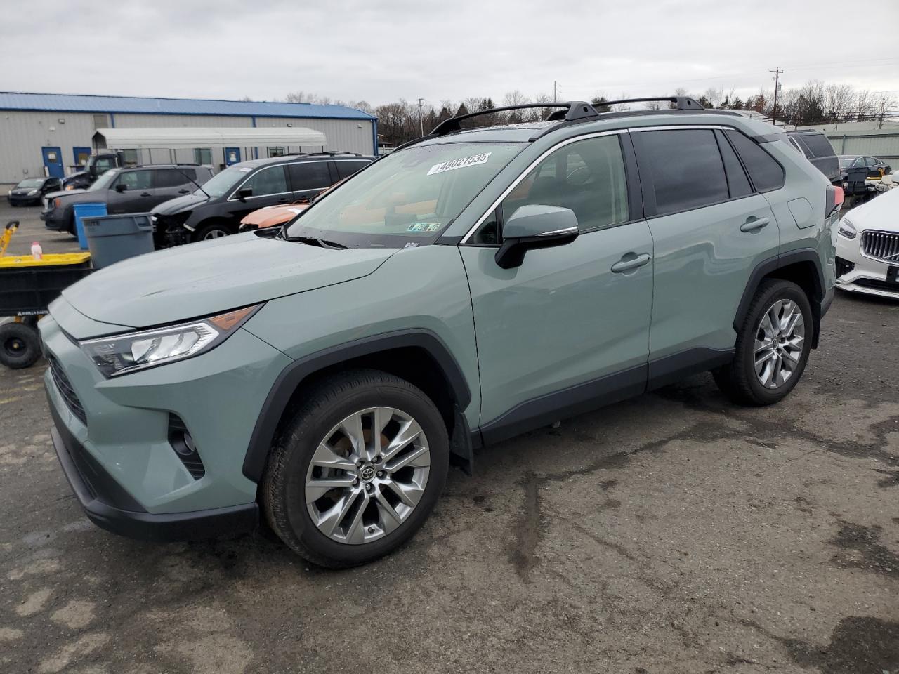 2019 TOYOTA RAV4 XLE P