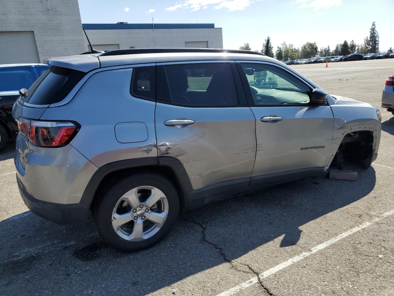 2018 JEEP COMPASS LA - Фото 3