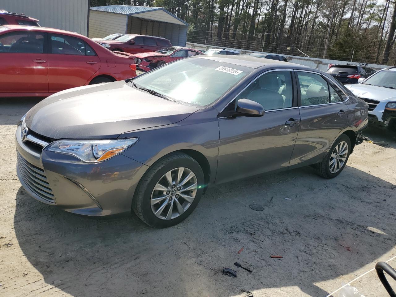 2016 TOYOTA CAMRY LE