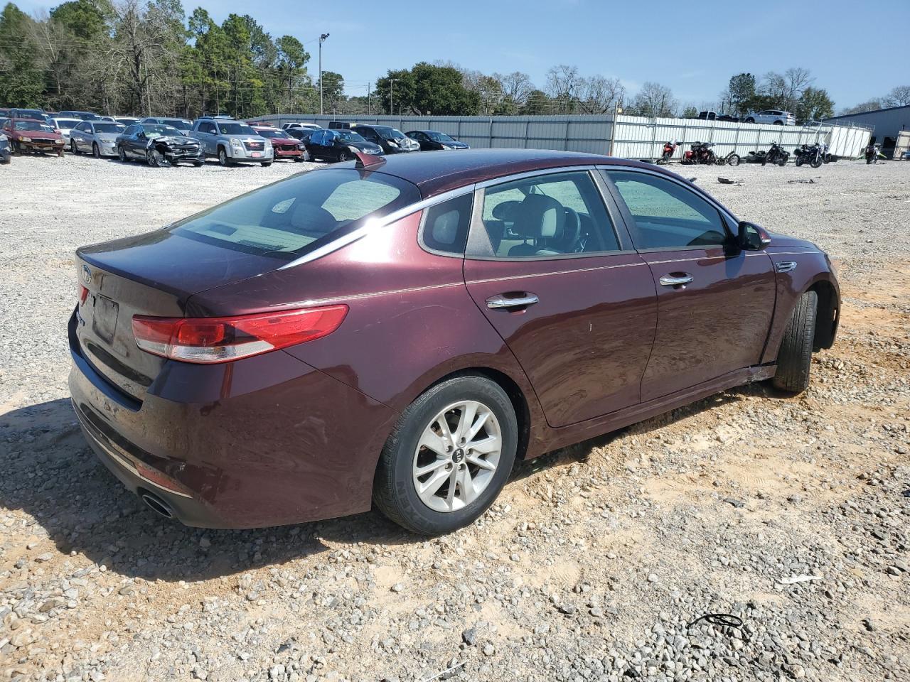 2016 KIA OPTIMA LX - Фото 3