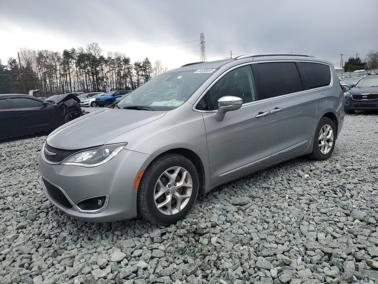 2020 CHRYSLER PACIFICA L