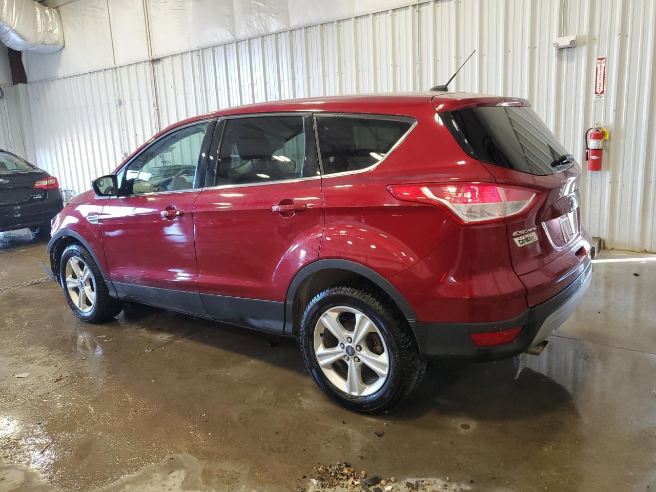 2015 FORD ESCAPE SE - Image 2