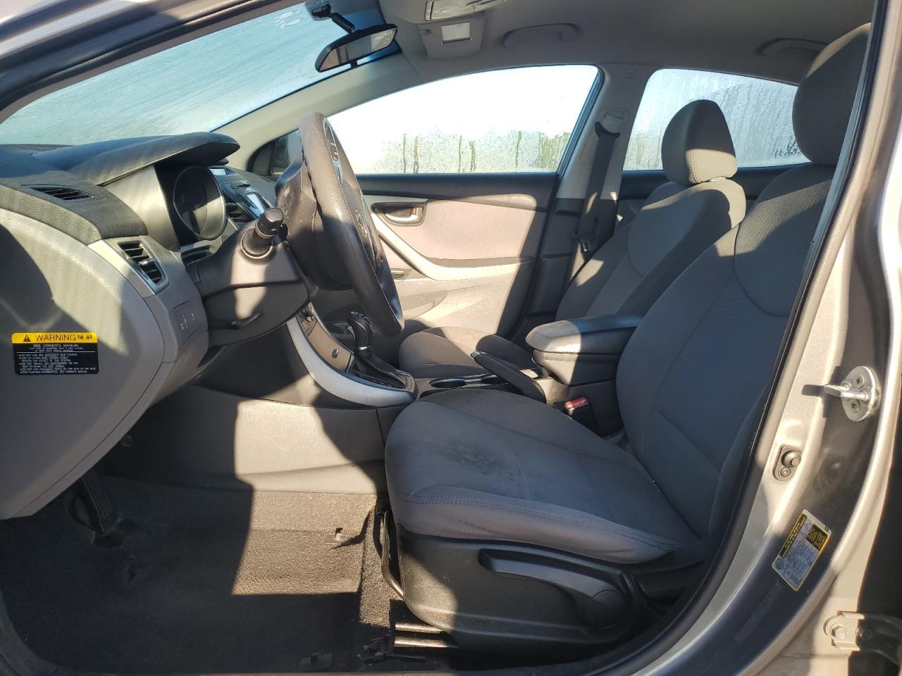 2014 HYUNDAI ELANTRA SE - Image 7