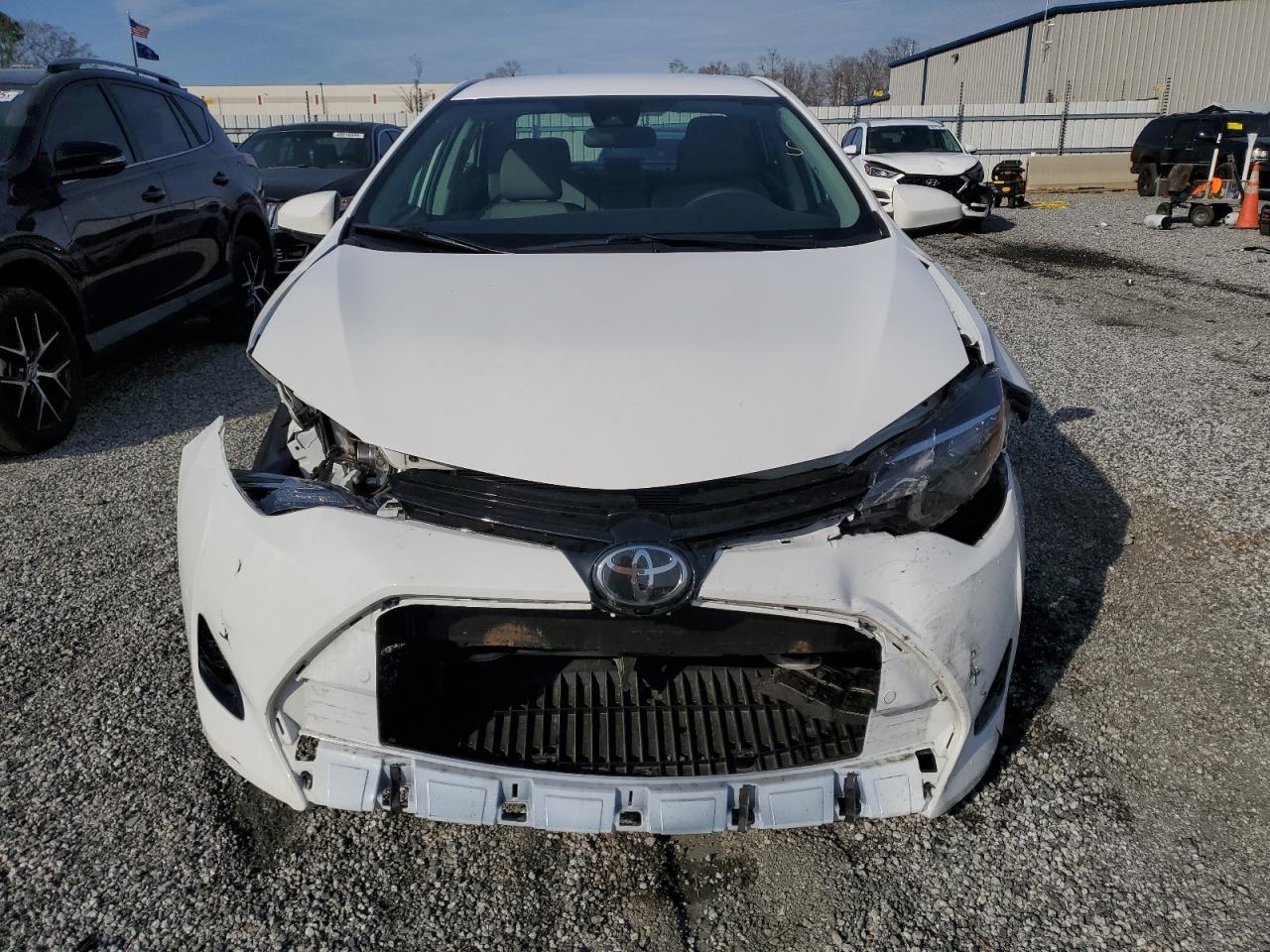 2018 TOYOTA COROLLA L - Image 5