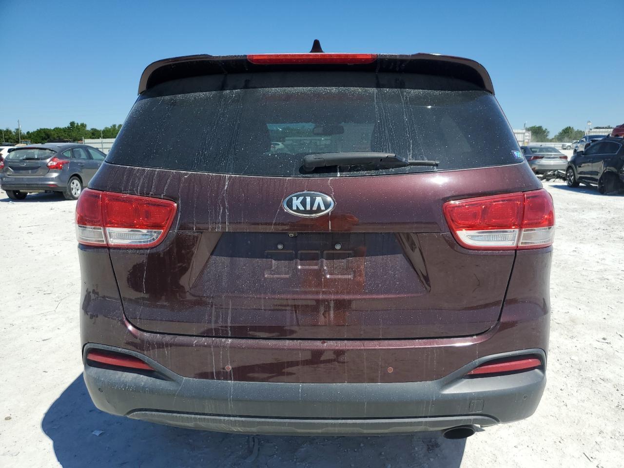 2017 KIA SORENTO LX - Фото 6