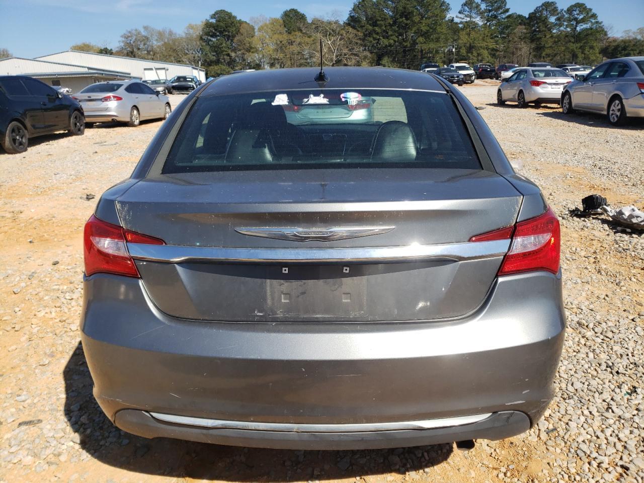 2013 CHRYSLER 200 LX - Image 6