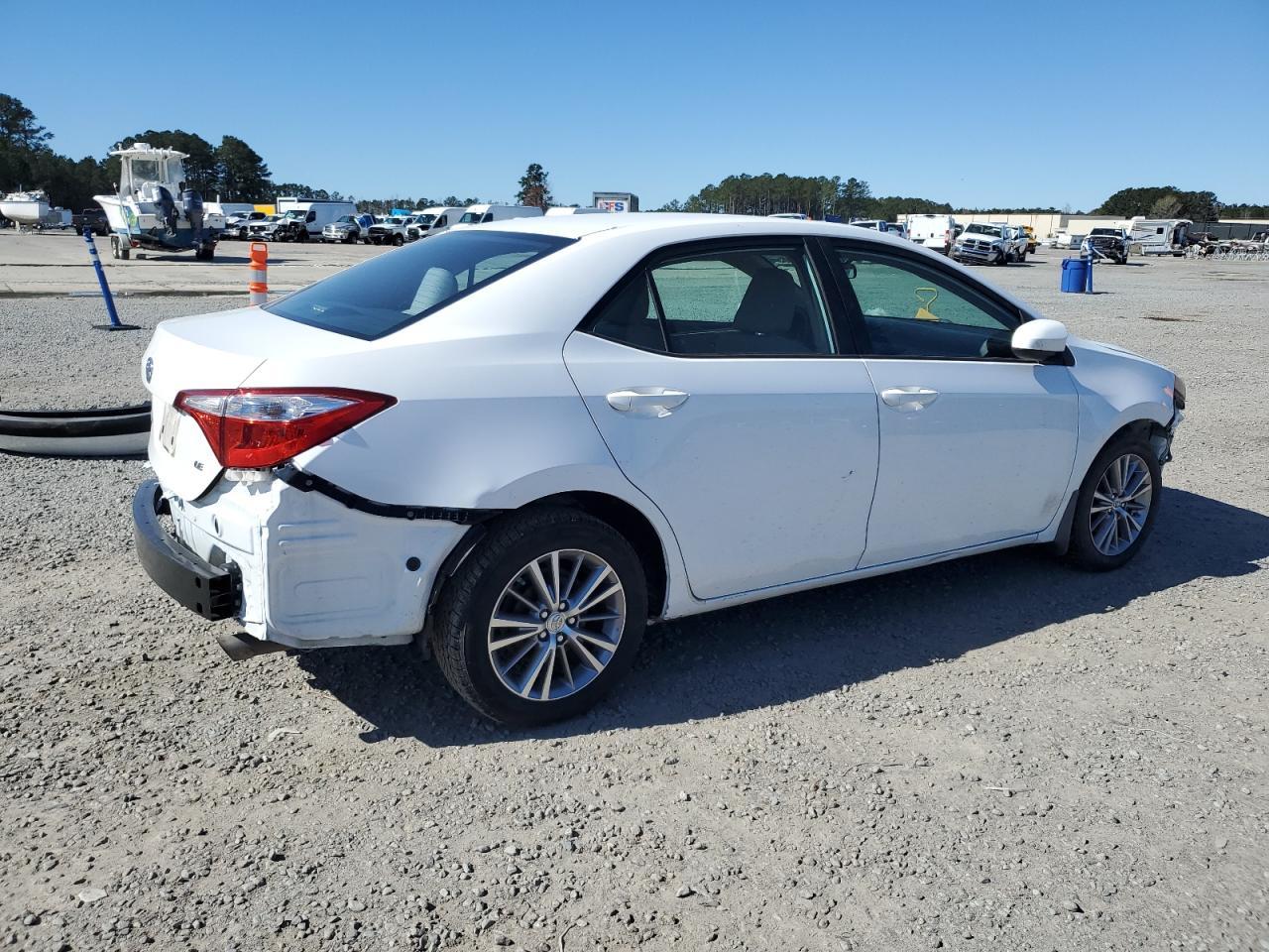 2015 TOYOTA COROLLA L - Image 3
