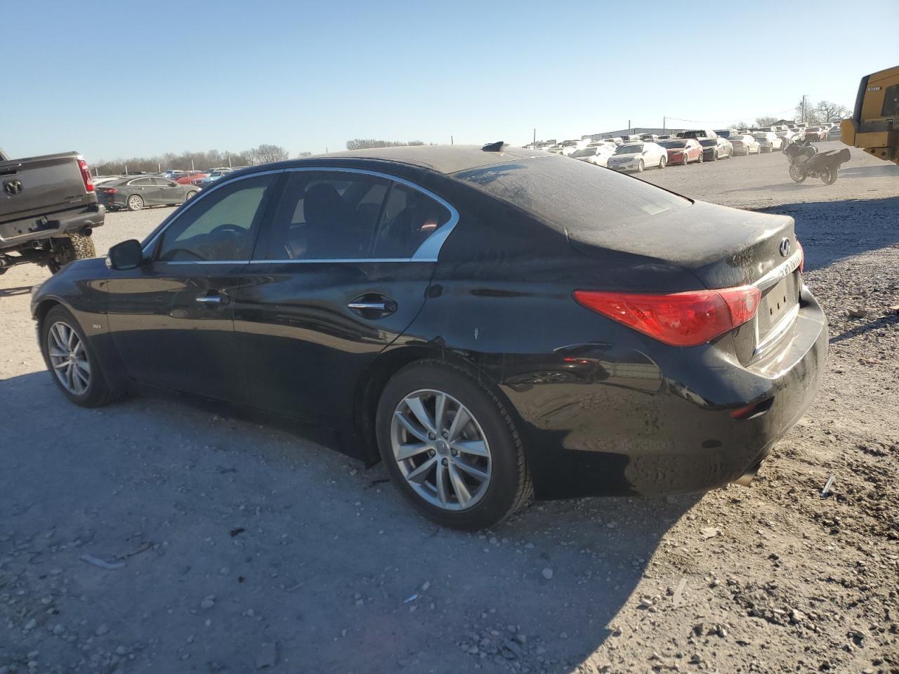 2016 INFINITI Q50 PREMIU - Фото 2