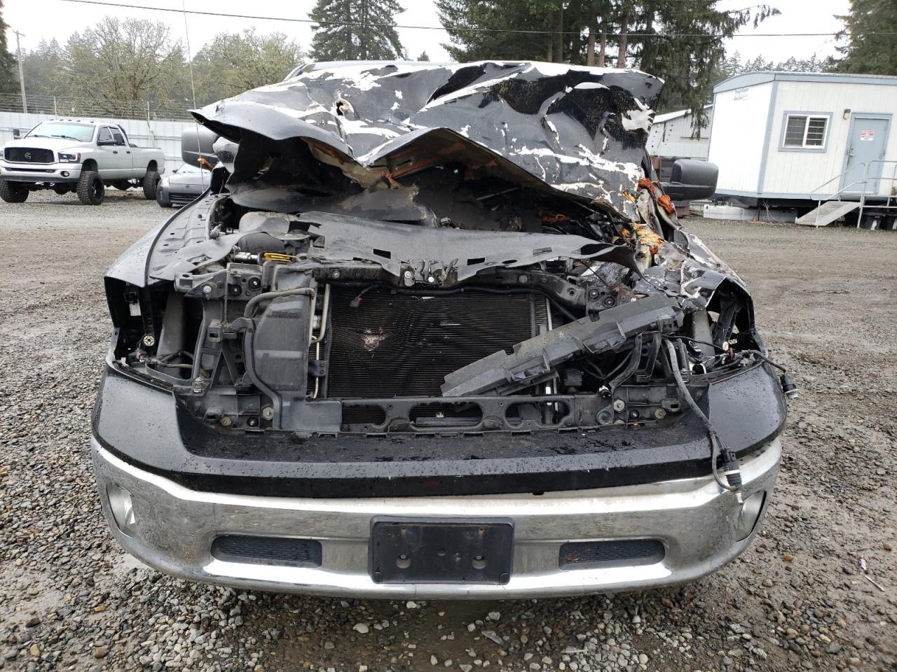 2015 RAM 1500 SLT - Image 5