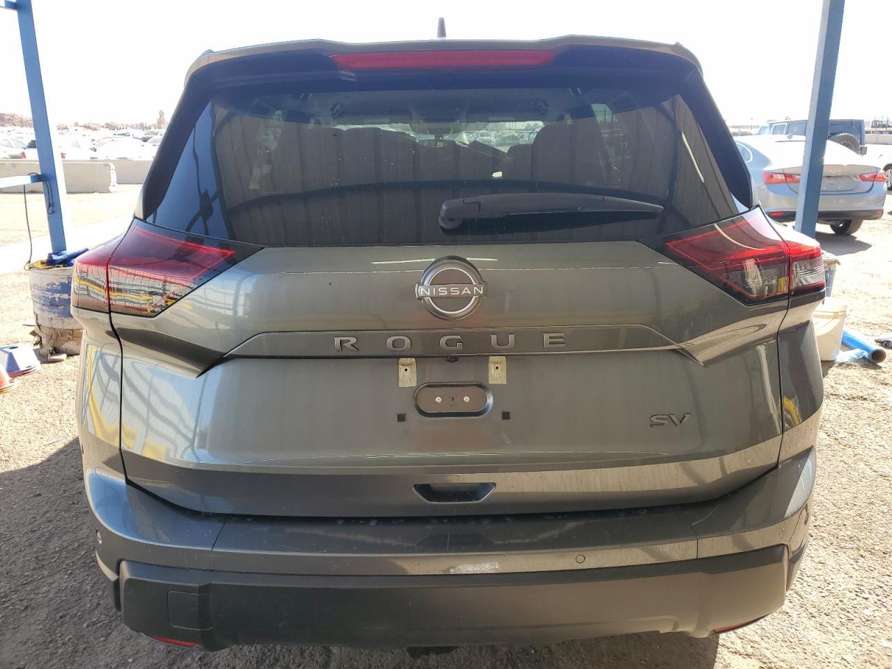 2024 NISSAN ROGUE SV - Image 6