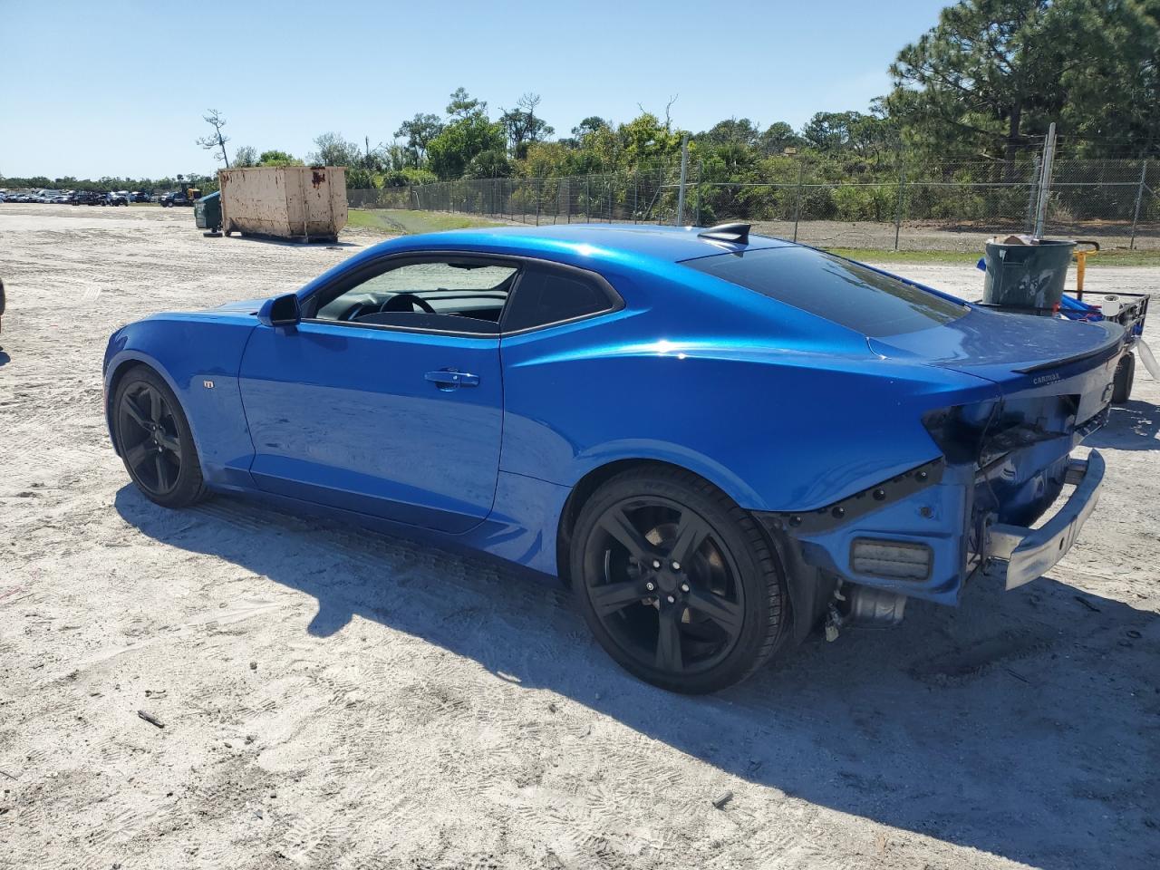 2018 CHEVROLET CAMARO LT - Image 2