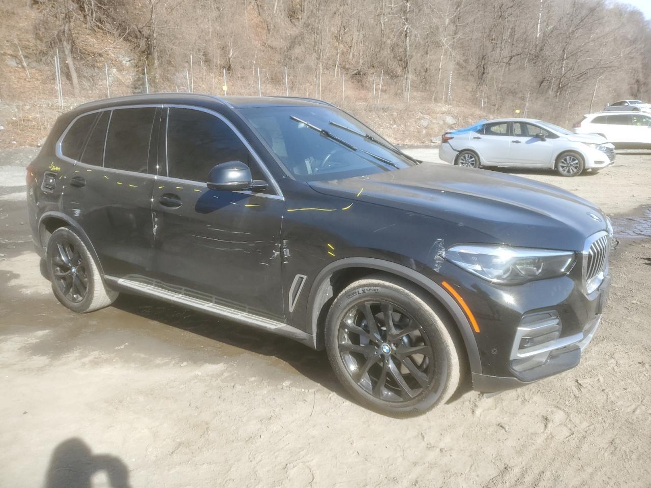 2023 BMW X5 XDRIVE4 - Image 4