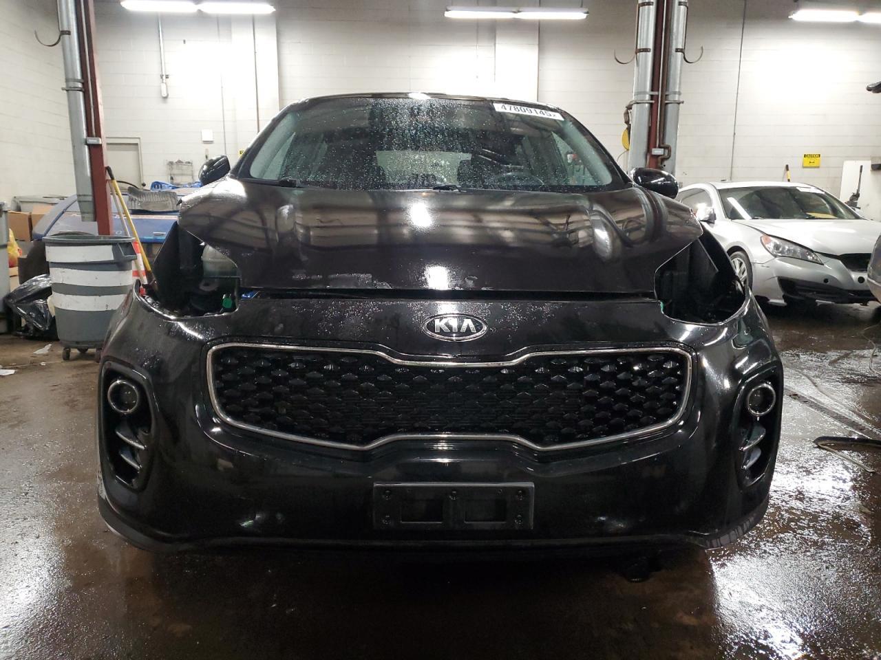 2017 KIA SPORTAGE L - Image 5