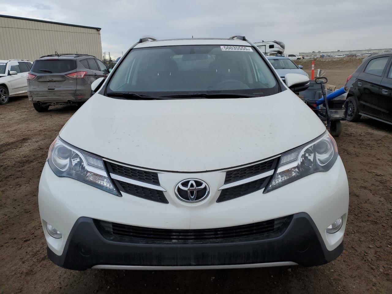 2015 TOYOTA RAV4 XLE - Image 5