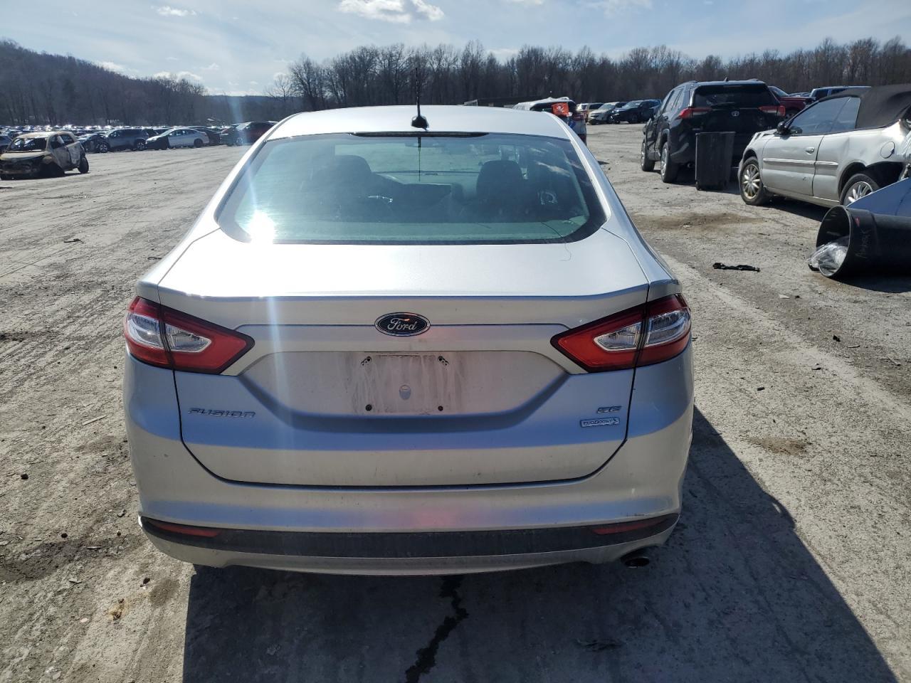 2013 FORD FUSION SE - Image 6