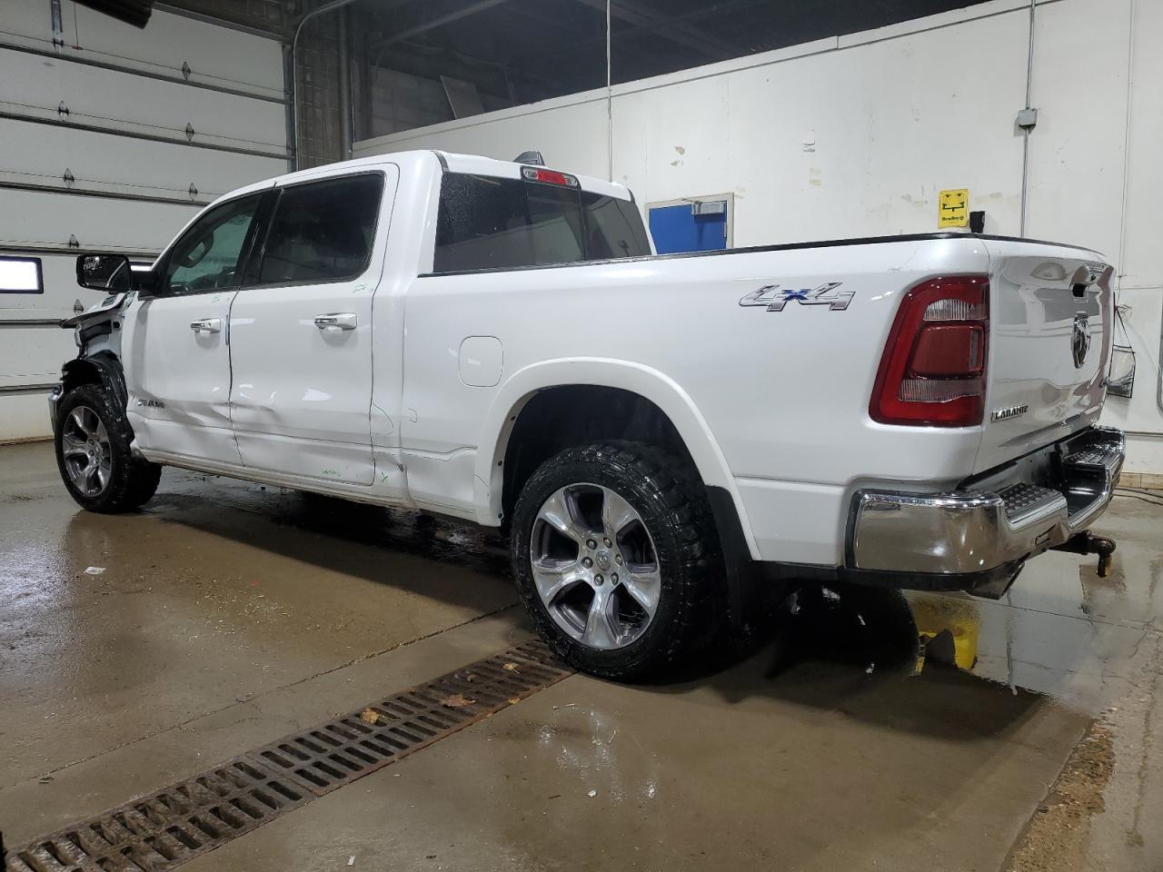 2019 RAM 1500 LARAM - Фото 2