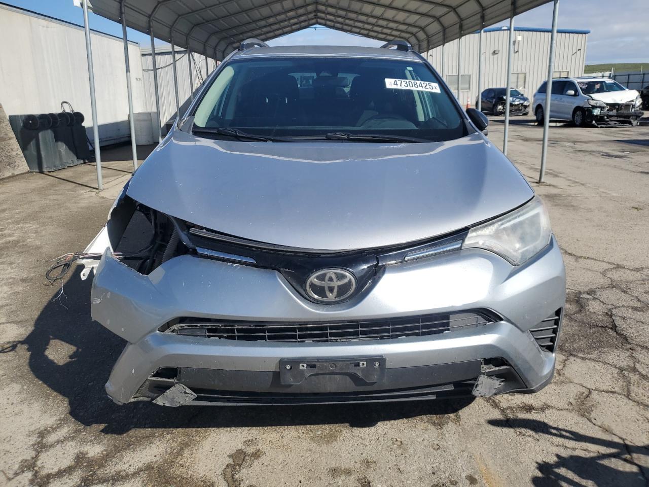 2018 TOYOTA RAV4 LE - Image 5