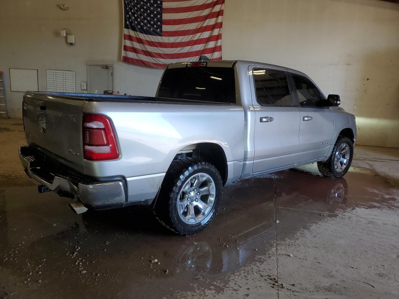 2019 RAM 1500 BIG H - Фото 3