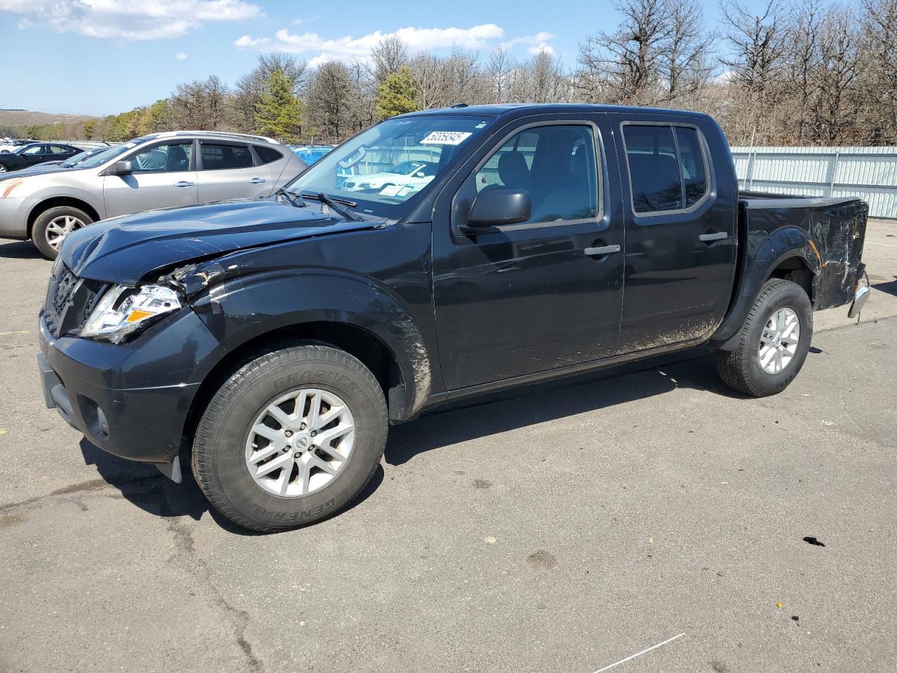 2016 NISSAN FRONTIER S
