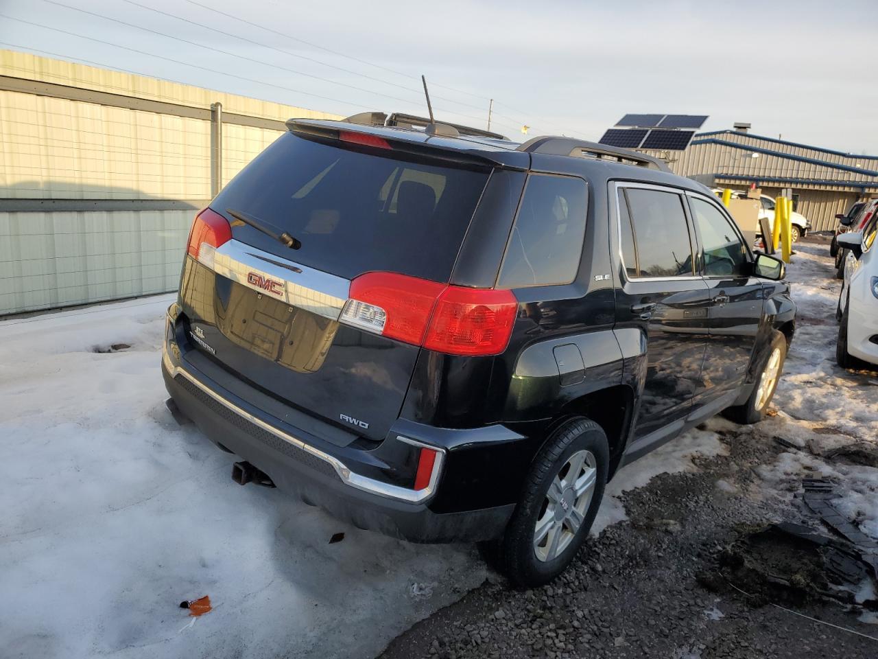 2016 GMC TERRAIN SL - Image 3