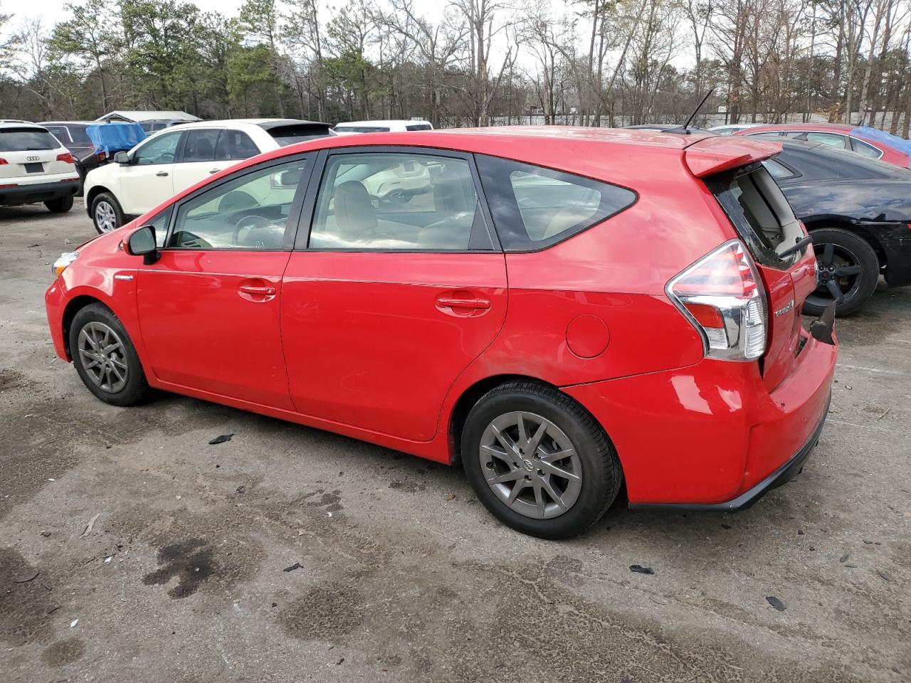 2016 TOYOTA PRIUS V - Image 2