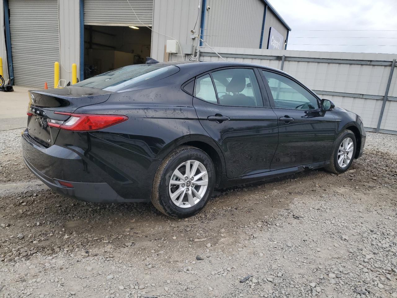 2025 TOYOTA CAMRY XSE - Image 3