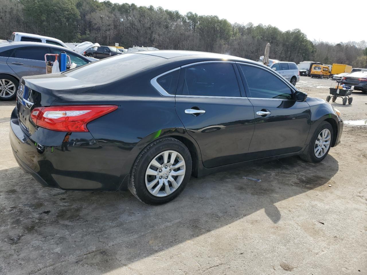 2017 NISSAN ALTIMA 2.5 - Фото 3