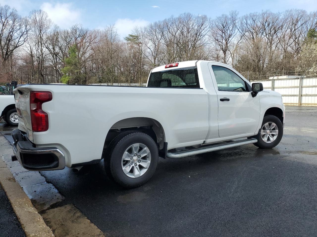 2024 CHEVROLET SILVERADO - Image 3