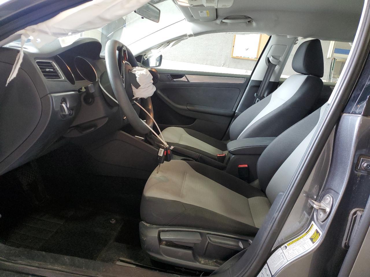 2017 VOLKSWAGEN JETTA S - Image 7