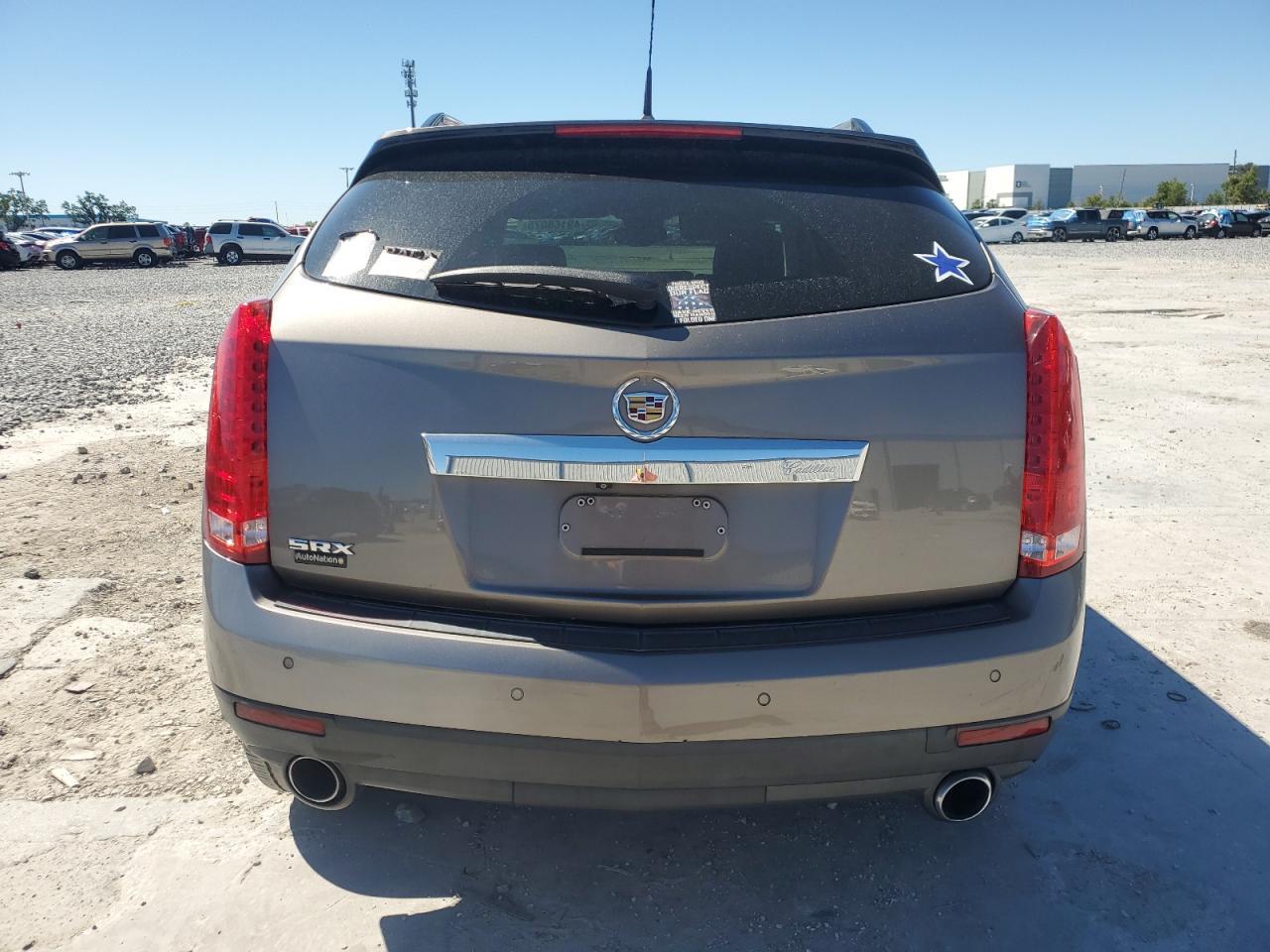 2011 CADILLAC SRX LUXURY - Image 6