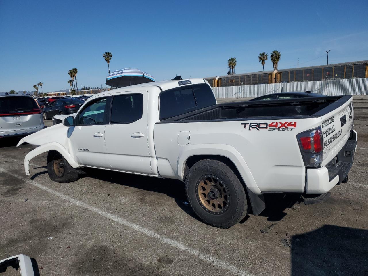 2023 TOYOTA TACOMA DOU - Фото 2