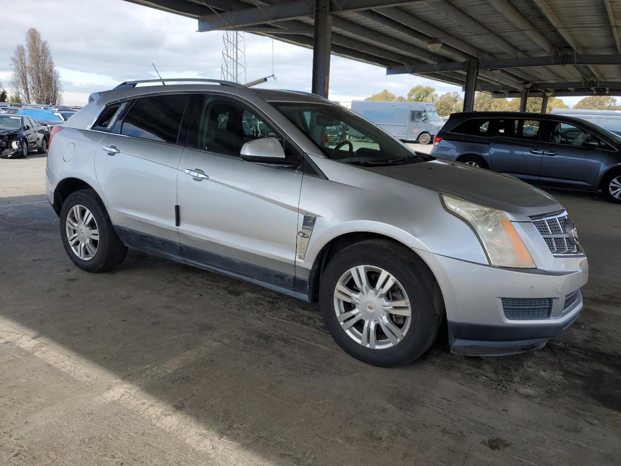 2011 CADILLAC SRX LUXURY - Фото 4