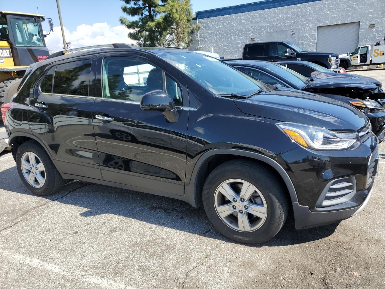 2019 CHEVROLET TRAX 1LT - Фото 4