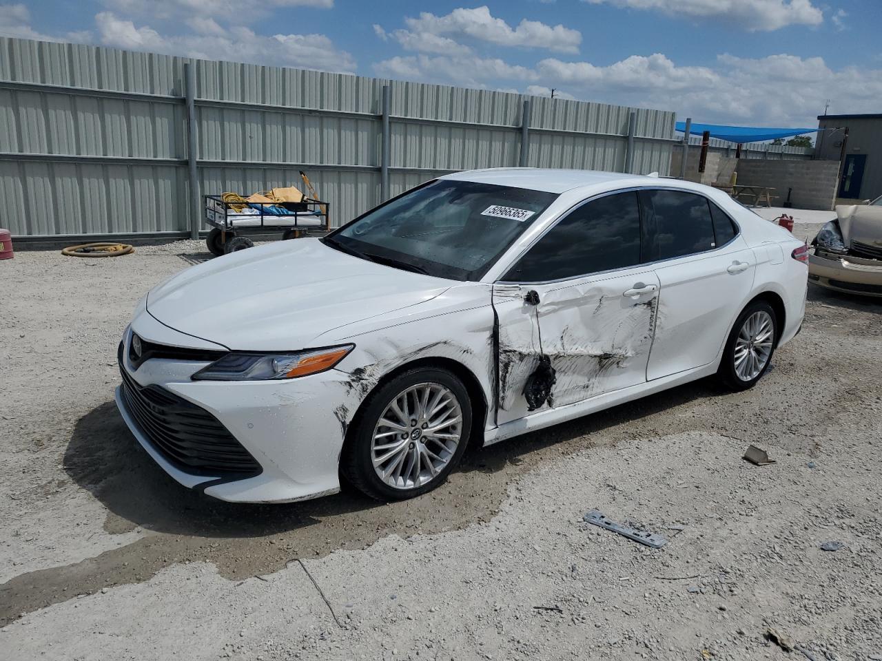 2018 TOYOTA CAMRY L