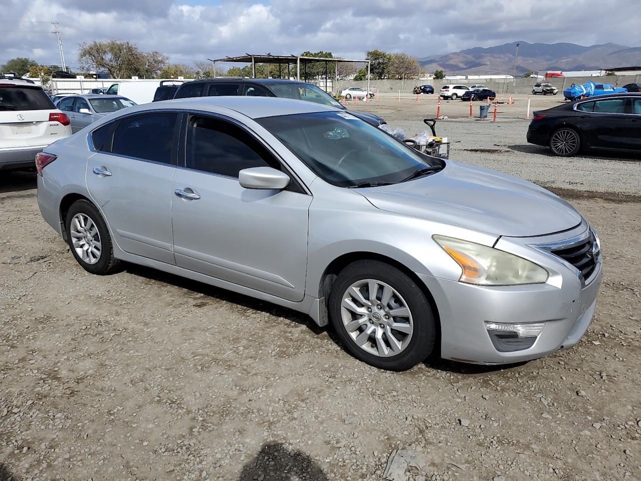 2015 NISSAN ALTIMA 2.5 - Фото 4