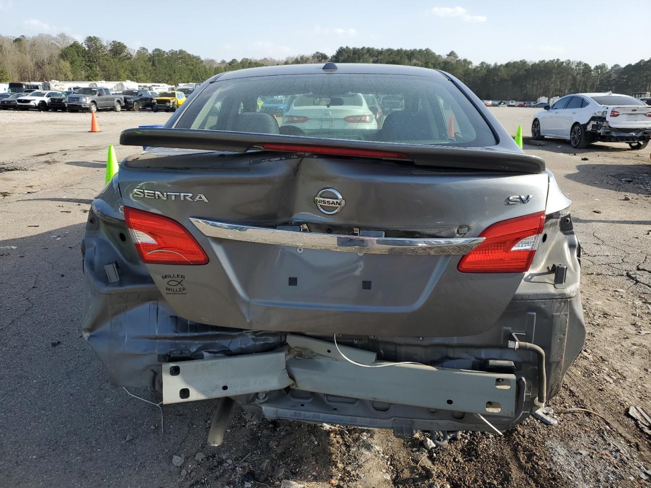 2018 NISSAN SENTRA S - Фото 6