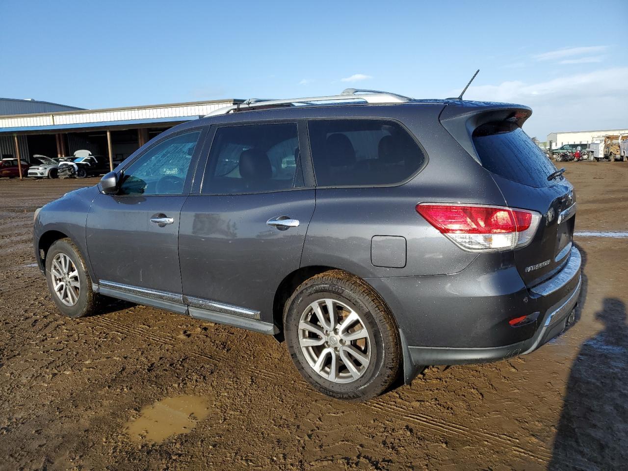 2013 NISSAN PATHFINDER - Image 2