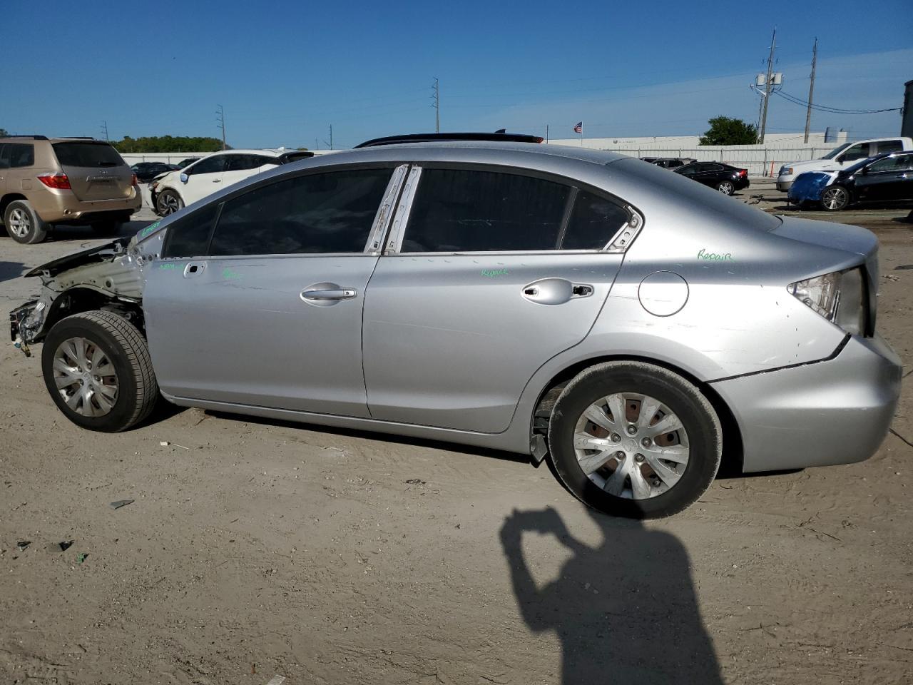 2012 HONDA CIVIC LX - Image 2