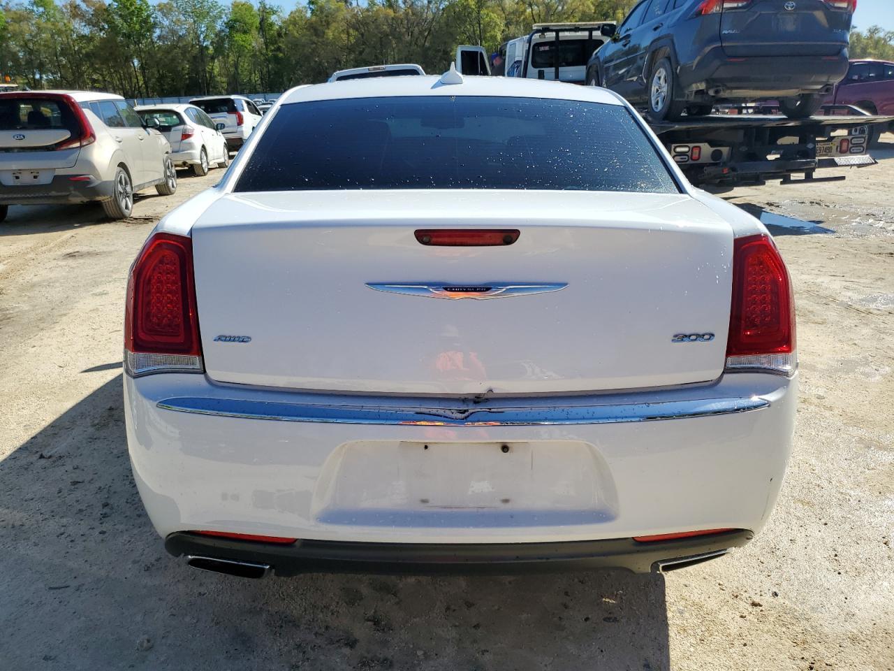 2018 CHRYSLER 300 LIMITE - Image 6