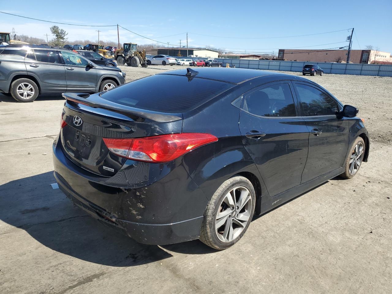 2013 HYUNDAI ELANTRA GL - Image 3