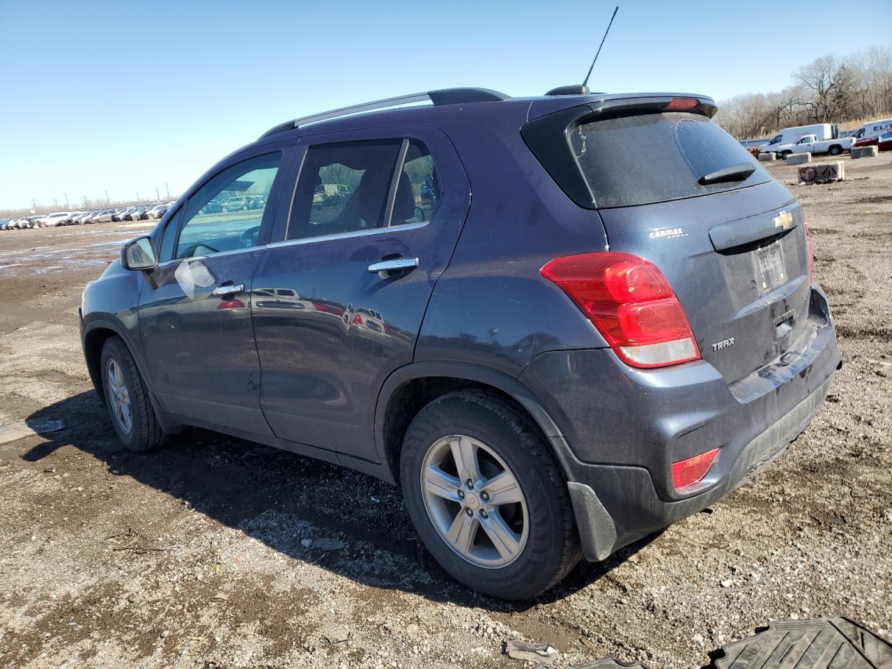 2018 CHEVROLET TRAX 1LT - Фото 2