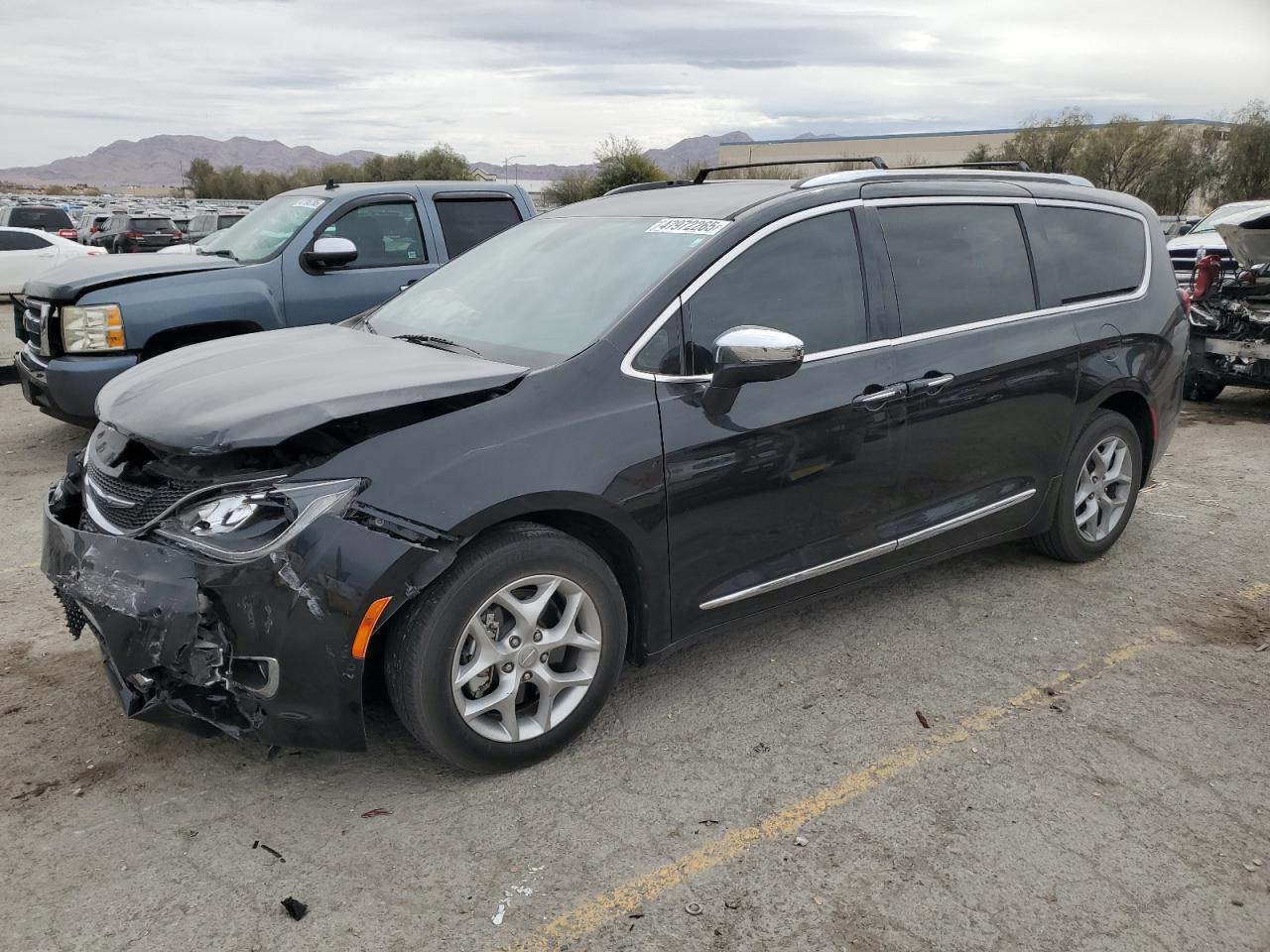 2020 CHRYSLER PACIFICA L