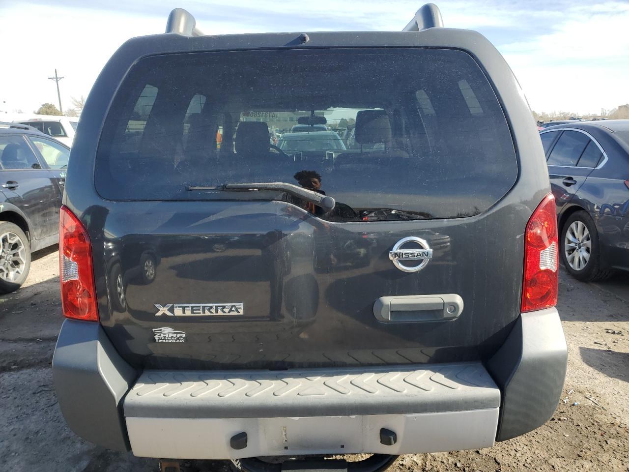 2015 NISSAN XTERRA X - Image 6