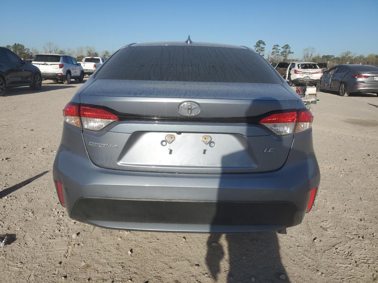 2022 TOYOTA COROLLA LE - Image 6