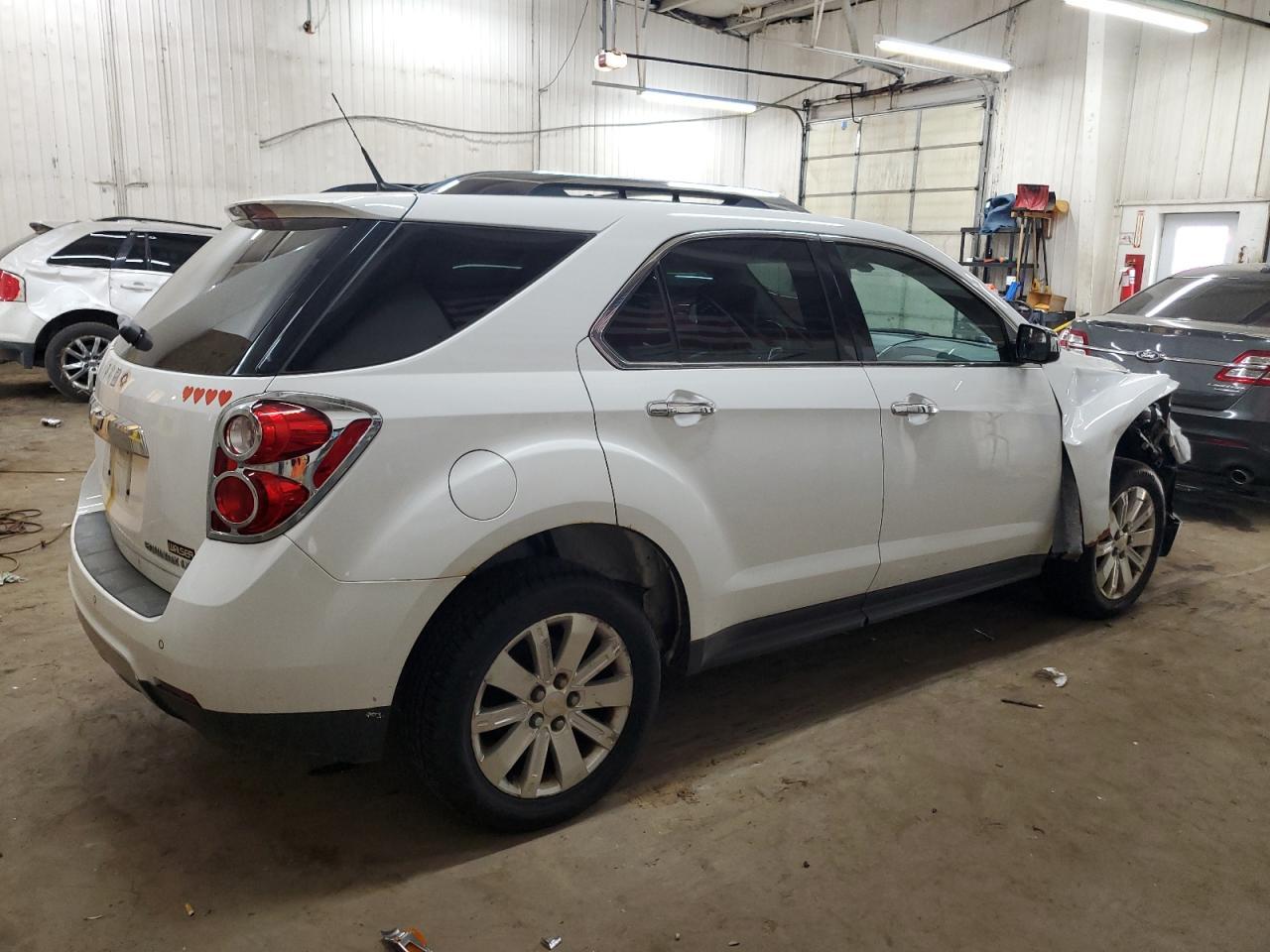 2011 CHEVROLET EQUINOX LT - Фото 3