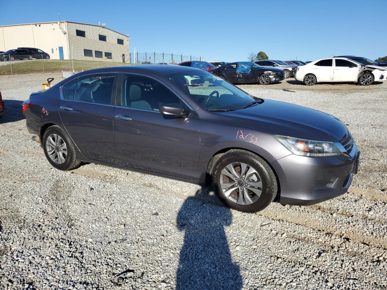 2014 HONDA ACCORD LX - Image 4