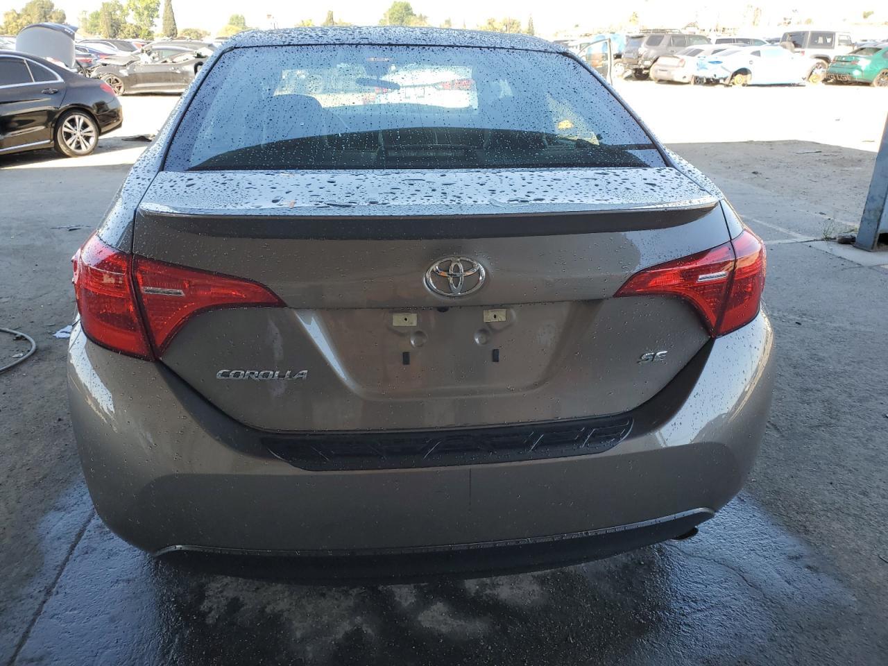 2018 TOYOTA COROLLA L - Image 6