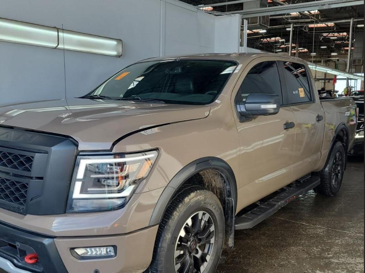 2021 NISSAN TITAN SV